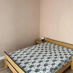 T2 Cosy, Agreable Fonctionnel Et Douillet, 1 Lit 140 Et Un Bz , Wifi Gratuit, Boite A Cles, Proche Commerces Et Gare Routiere, Linge De Lit Et Toilette Offerts A Partir De 4 Nuits