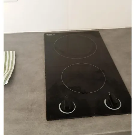 T2 Cosy, Agreable Fonctionnel Et Douillet, 1 Lit 140 Et Un Bz , Wifi Gratuit, Boite A Cles, Proche Commerces Et Gare Routiere, Linge De Lit Et Toilette Offerts A Partir De 4 Nuits *