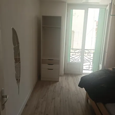Deux Pièces Et Fonctionnel, Wifi Gratuit, Boîte à Clés, Proche Commodités Et Gare Routière Apartamento *