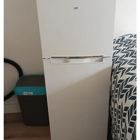 T2 Cosy, Agreable Fonctionnel Et Douillet, 1 Lit 140 Et Un Bz , Wifi Gratuit, Boite A Cles, Proche Commerces Et Gare Routiere *