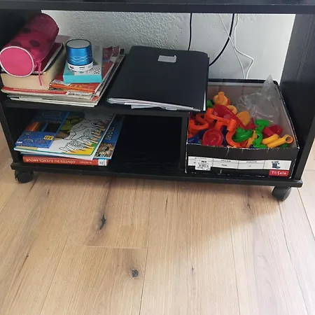T2 Cosy, Agreable Fonctionnel Et Douillet, 1 Lit 140 Et Un Bz , Wifi Gratuit, Boite A Cles, Proche Commerces Et Gare Routiere, Linge De Lit Et Toilette Offerts A Partir De 4 Nuits * Graulhet