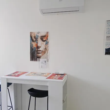 T2 Cosy, Agreable Fonctionnel Et Douillet, 1 Lit 140 Et Un Bz , Wifi Gratuit, Boite A Cles, Proche Commerces Et Gare Routiere, Linge De Lit Et Toilette Offerts A Partir De 4 Nuits *