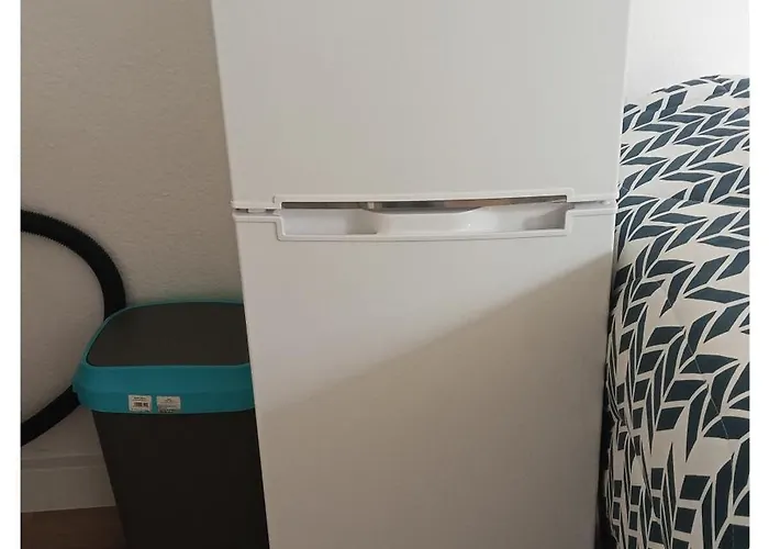 T2 Cosy, Agreable Fonctionnel Et Douillet, 1 Lit 140 Et Un Bz , Wifi Gratuit, Boite A Cles, Proche Commerces Et Gare Routiere *