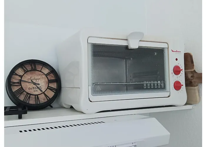 T2 Cosy, Agreable Fonctionnel Et Douillet, 1 Lit 140 Et Un Bz , Wifi Gratuit, Boite A Cles, Proche Commerces Et Gare Routiere * Graulhet